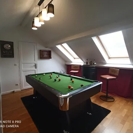 Charmente Maison Avec Piscine Chauffee Auffargis