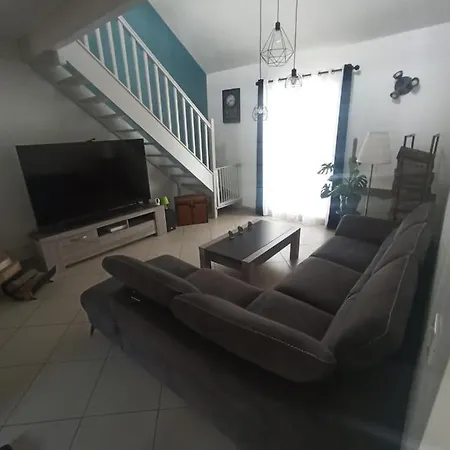 빌라 Charmente Maison Avec Piscine Chauffee *
